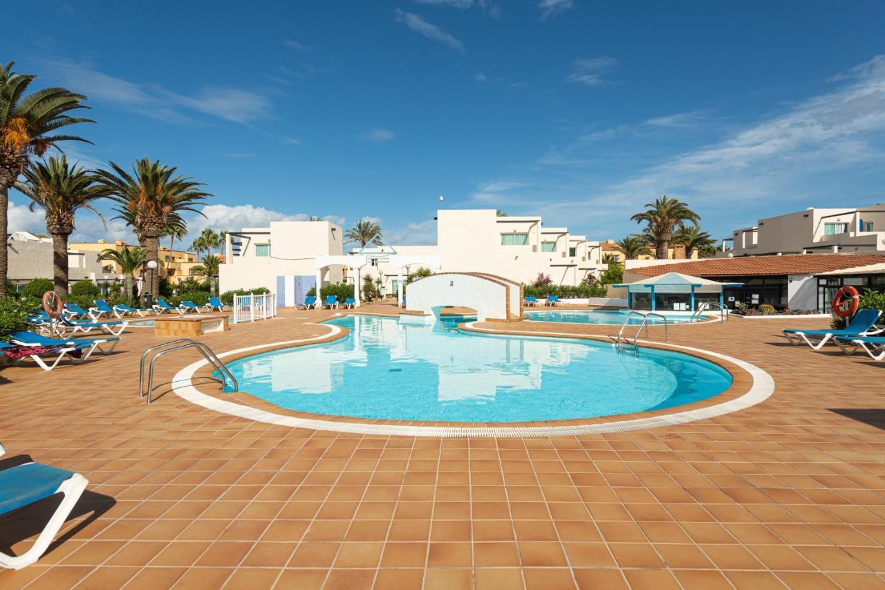 Homeforguest Apartamento 15 Con Terraza Y Piscina En קורלחו מראה חיצוני תמונה