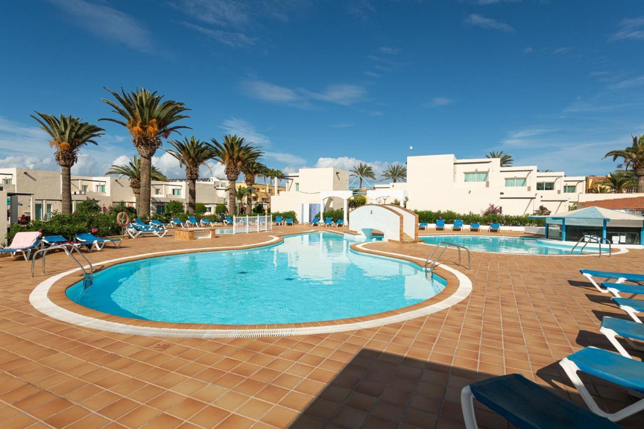 Homeforguest Apartamento 15 Con Terraza Y Piscina En קורלחו מראה חיצוני תמונה