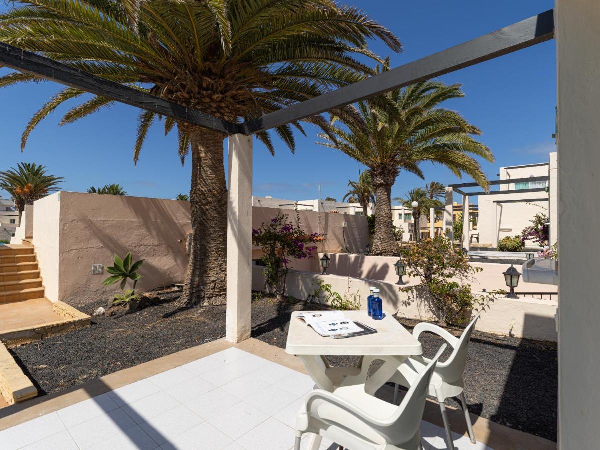 Homeforguest Apartamento 15 Con Terraza Y Piscina En קורלחו מראה חיצוני תמונה