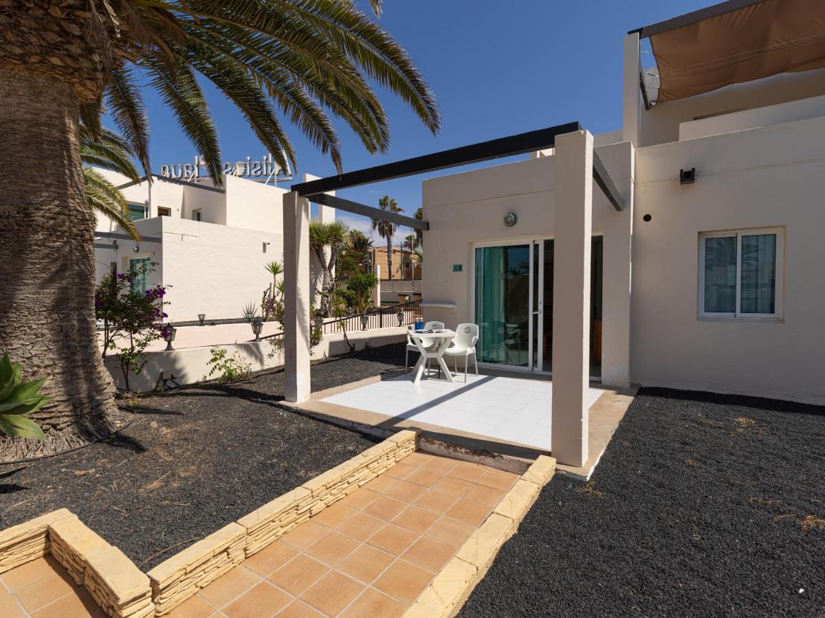 Homeforguest Apartamento 15 Con Terraza Y Piscina En קורלחו מראה חיצוני תמונה
